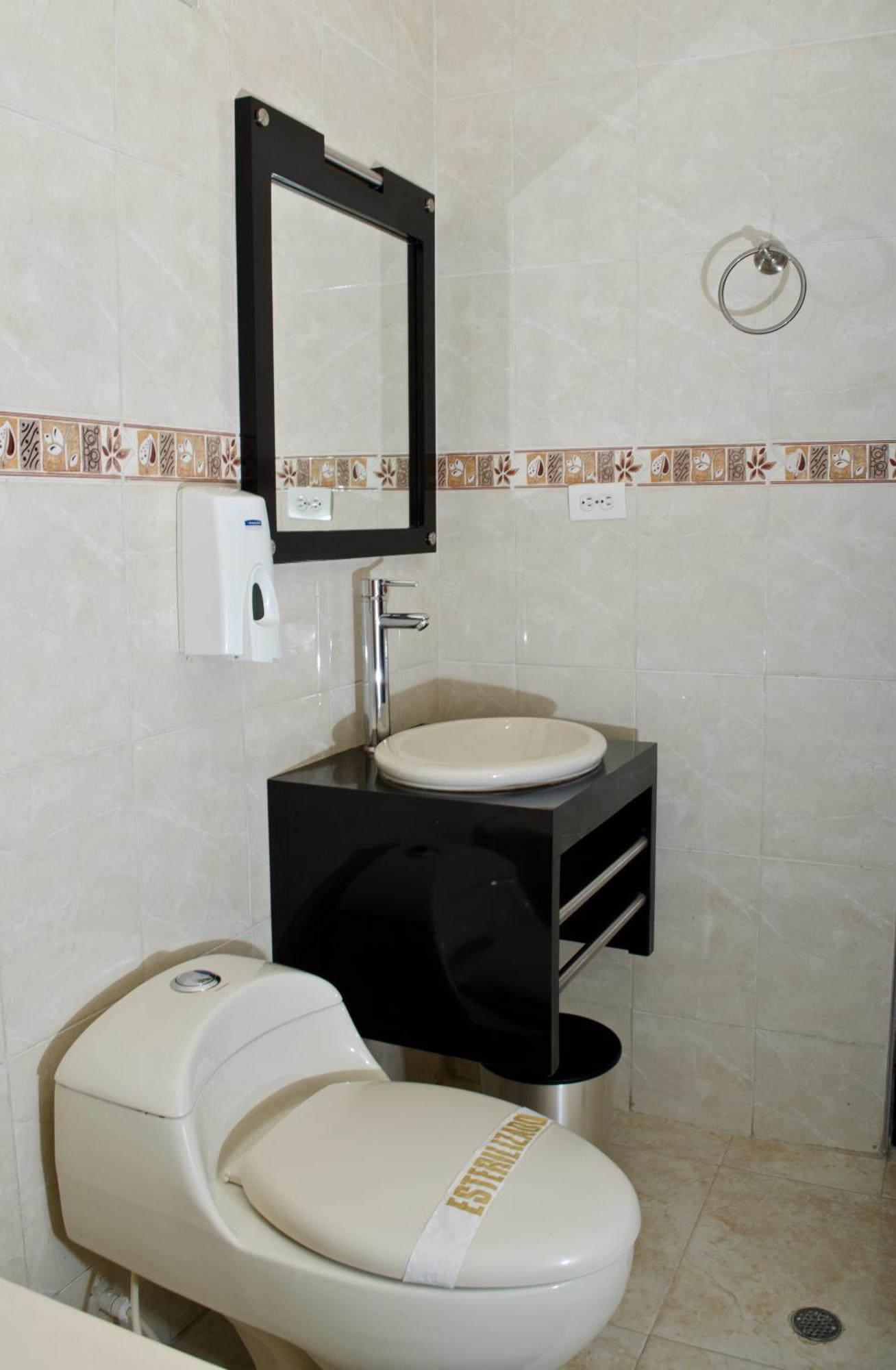 Torettos Yumbo Exterior foto